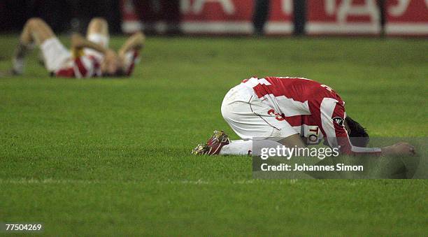 Players of Belgrade show their disappointment after loosing the UEFA Cup group F match between Crvena Zvezda and Bayern Munich at Crvena Zvezda...