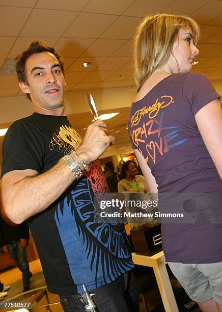 Adam Saaks Photos and Premium High Res Pictures - Getty Images