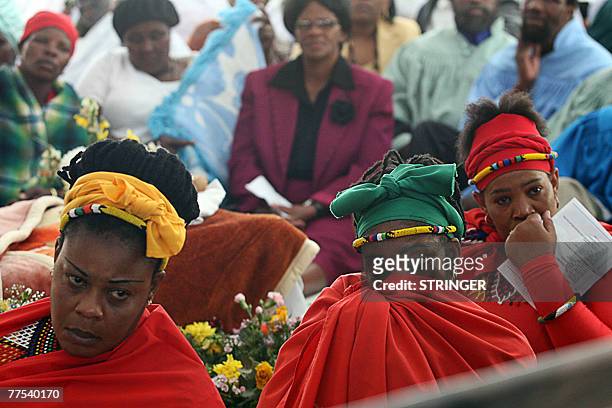 Shembe church of Nazareth worshippers and mourners attend , 28 October 2007, the funeral ceremony of South African reggae musician Lucky Dube, at...