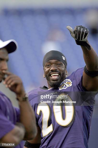 Baltimore Ravens S Ed Reed prior to the preseason game between the Washington Redskins and the Baltimore Ravens Sept 2005 at M&T Bank Stadium in...