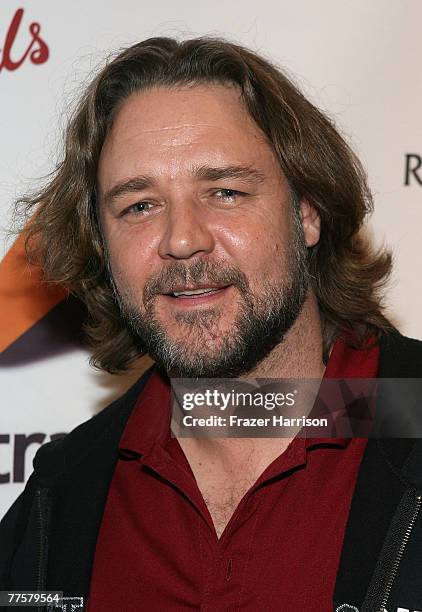 Actor Russell Crowe poses at the Q+A after the Australians In Film Screening Of "American Gangster" at the Landmark Theaters on October 30, 2007 in...