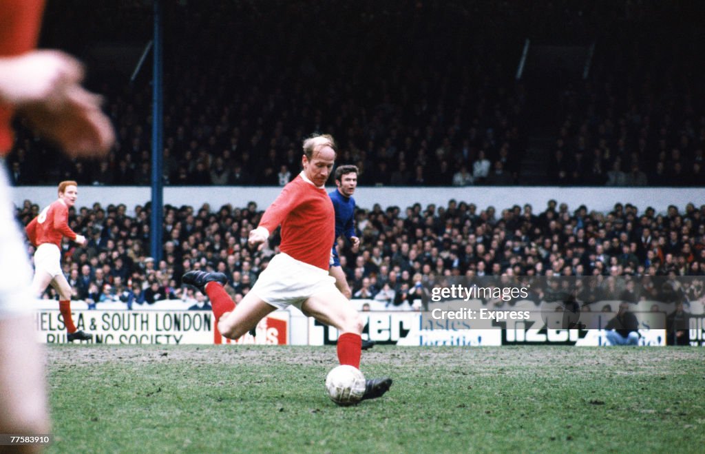 Bobby Charlton On The Ball