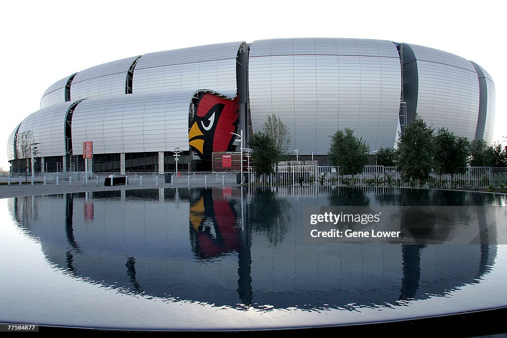 Pat Tillman Memorial Statue is Unveiled at the University of Phoenix Stadium - November 12, 2006