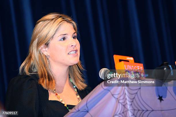 Jenna Bush speaks to students about her trip to Latin America and the AIDS epidemic she witnessed there at Eagle Rock High School October 31, 2007 in...