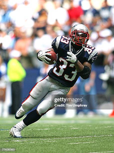 Running back Kevin Faulk of the New England Patriots runs down field in a game against the Dallas Cowboys at Texas Stadium on October 14, 2007 in...