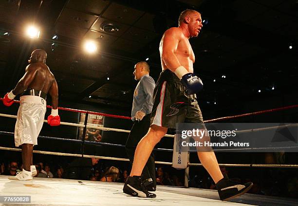 Shane Cameron Rben 445 Cameron Corner Stock Photos, High-Res Pictures, and Images - Getty ...