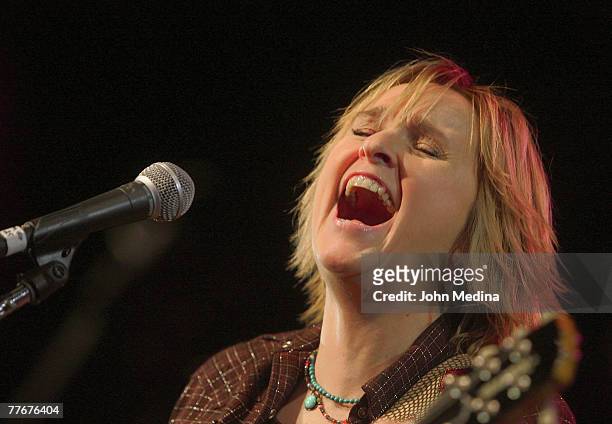 Melissa Etheridge performs during the Safeway Foundation Gala 'Nuture the Seeds of Hope' on November 3, 2007 at Treasure Island in San Francisco,...