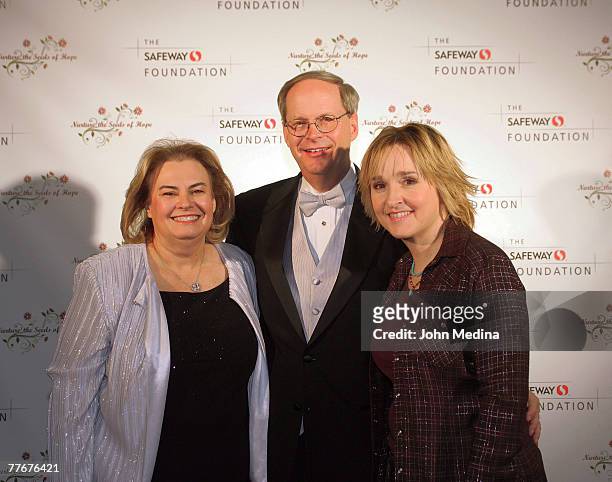 Safeway Executive VP Bruce Everett and wife Lyn and pose for a photo with Melissa Etheridge during the Safeway Foundation Gala 'Nuture the Seeds of...