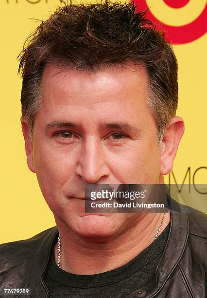 Actor Anthony LaPaglia attends P.S. ARTS 10th annual 'Express Yourself' event at Barker Hanger November 4, 2007 in Santa Monica, California.