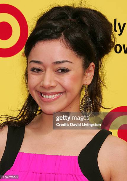 Actress Aimee Garcia attends P.S. ARTS 10th annual 'Express Yourself' event at Barker Hanger November 4, 2007 in Santa Monica, California.