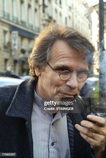 French writer Daniel Pennac, poses, 05 November 2007 in Paris after he received the 2007 French literature prize Prix Renaudot. France's most...