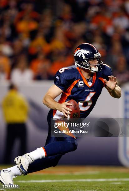 Quarterback Jay Cutler of the Denver Broncos scrambles against the Green Bay Packers at Invesco Field at Mile High on September 23, 2007 in Denver,...