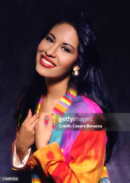 Singer Selena Quintanilla-Pérez poses for a portrait in June 1994 in Los Angeles, California.