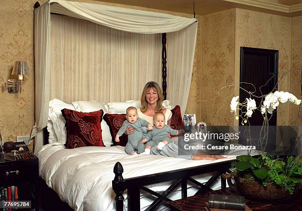 Cheryl Tiegs; Private home in Beverly Hills; Cheryl Tiegs, Self Assignment, May 4, 2002; Beverly Hills; California.