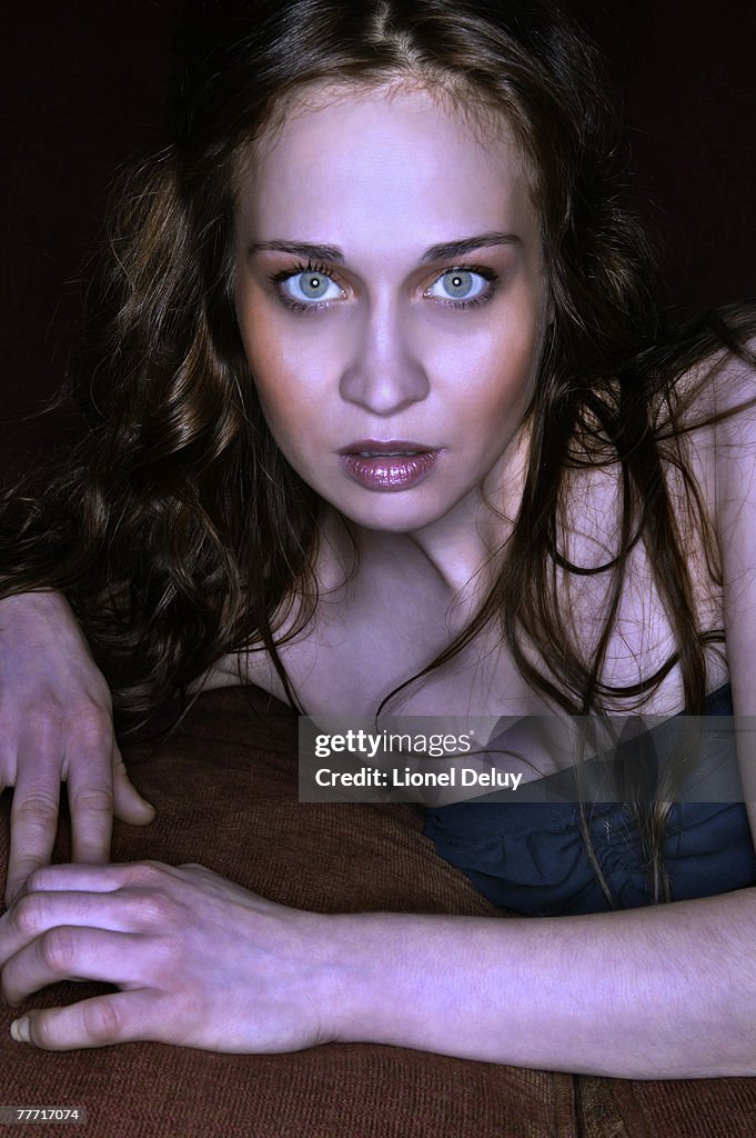 Apple Singer Singer/songwriter Fiona Apple is photographed for The Book LA in 2004 ...