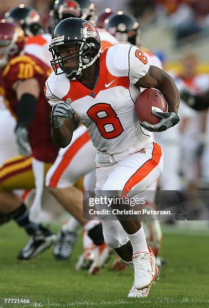 Wide receiver James Rodgers of the Oregon State Beavers runs with the football during the college football game against the USC Trojans at the Los...