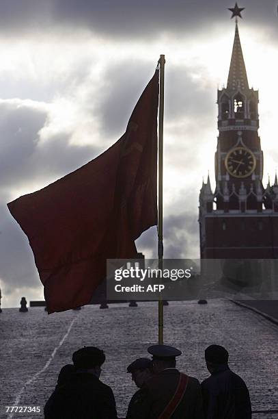 Lenin Supporters 328 Lenin On The Stand Stock Photos, High-Res Pictures, and Images ...