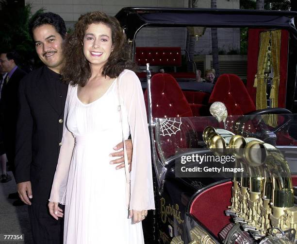 Actress Sean Young poses with husband Robert Lujan at the 26th Annual Saturn Awards June 6, 2000 in Century City, CA.