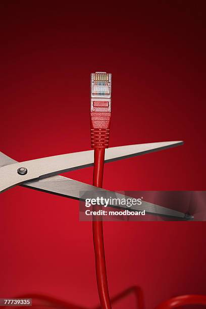 scissors cutting data cable plug - digital detox stock pictures, royalty-free photos & images