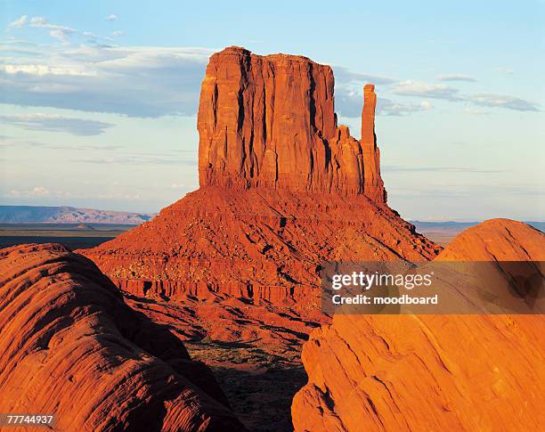 west mitten butte - butte rocky outcrop stock pictures, royalty-free photos & images