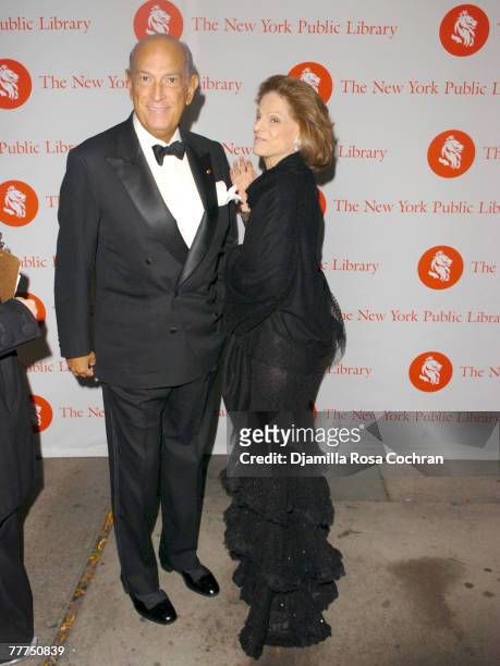 Oscar De La Renta and Annette De La Renta attend the 10th Annual Library Lions Benefit at the New York Public Library on November 5th, 2007 in New...