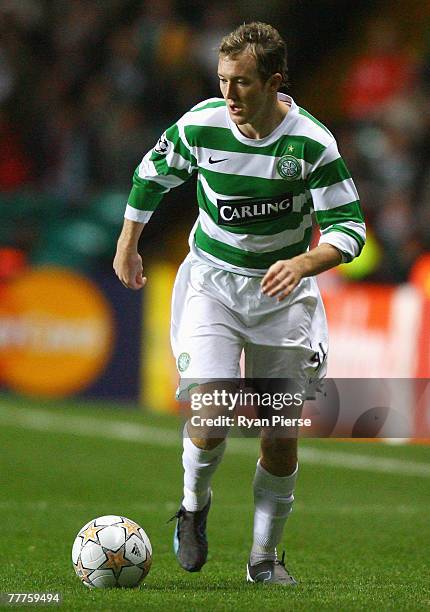 Aiden McGeady of Celtic in action during the UEFA Champions League Group D match between Celtic and Benfica at Celtic Park on November 6, 2007 in...