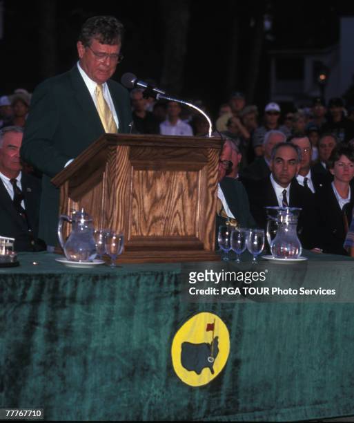 Hootie Johnson, Chairman of Augusta National Golf Club and the Masters Tournament, announced Friday May 6, 2006 that he is stepping down from his...