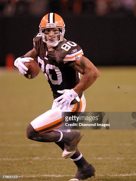 Tight end Kellen Winslow Jr. #80 of the Cleveland Browns carries the ball after making a catch during a game with the Seattle Seahawks on November 4,...
