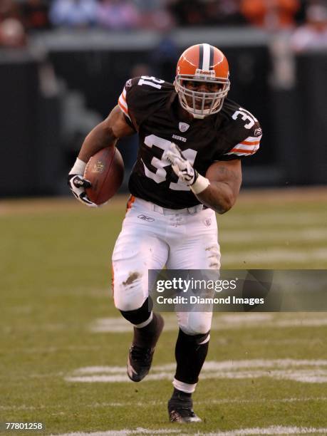 Running back Jamal Lewis of the Cleveland Browns carries the football during a game with the Seattle Seahawks on November 4, 2007 at Cleveland Browns...