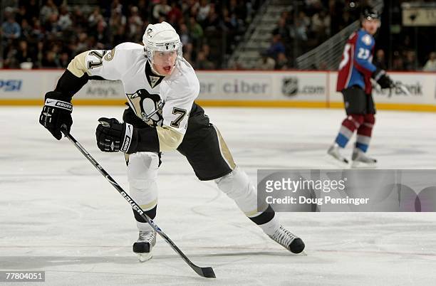 Evgeni Malkin of the Pittsburgh Penguins skates against the Colorado Avalanche during NHL action at the Pepsi Center on November 1, 2007 in Denver,...