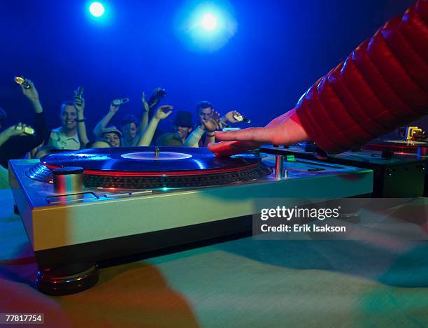 crowd cheering for dj - record player stock pictures, royalty-free photos & images