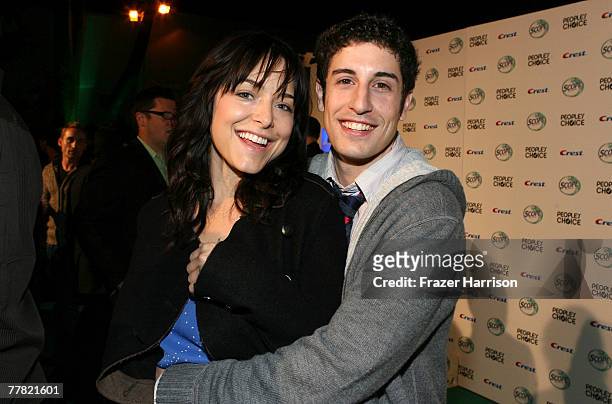 Actors Jenny Mollen and Jason Biggs arrive at the Crest + Scope People's Choice nomination announcement at Area Nightclub on November 8, 2007 in West...