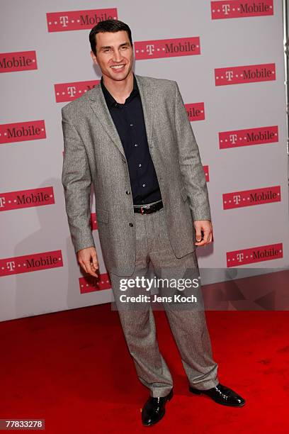 Boxer Vladimir Klitschko attends the iPhone Launch Party at the RheinTriadem November 9, 2007 in Cologne, Germany.