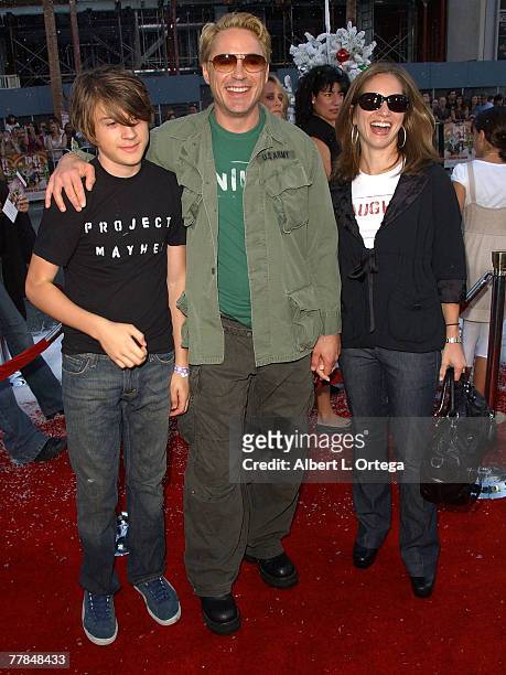 Actor Robert Downey Jr., wife/producer Susan Levin and son Indio arrive at the premiere of Warner Bros. And Silver Pictures' "Fred Claus" held at...