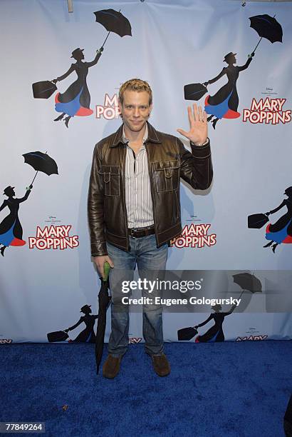 Adam Pascal