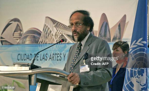 Chairman Rajendra Pachauri of the Intergovernmental Panel on Climate Change speaks at the opening session of the IPCC in Valencia, 12 November 2007....