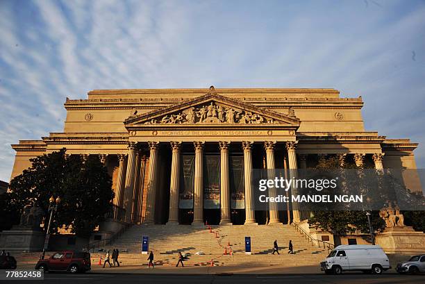 November 2007 photo shows the National Archives Building in Washington, DC. AFP PHOTO/Mandel NGAN