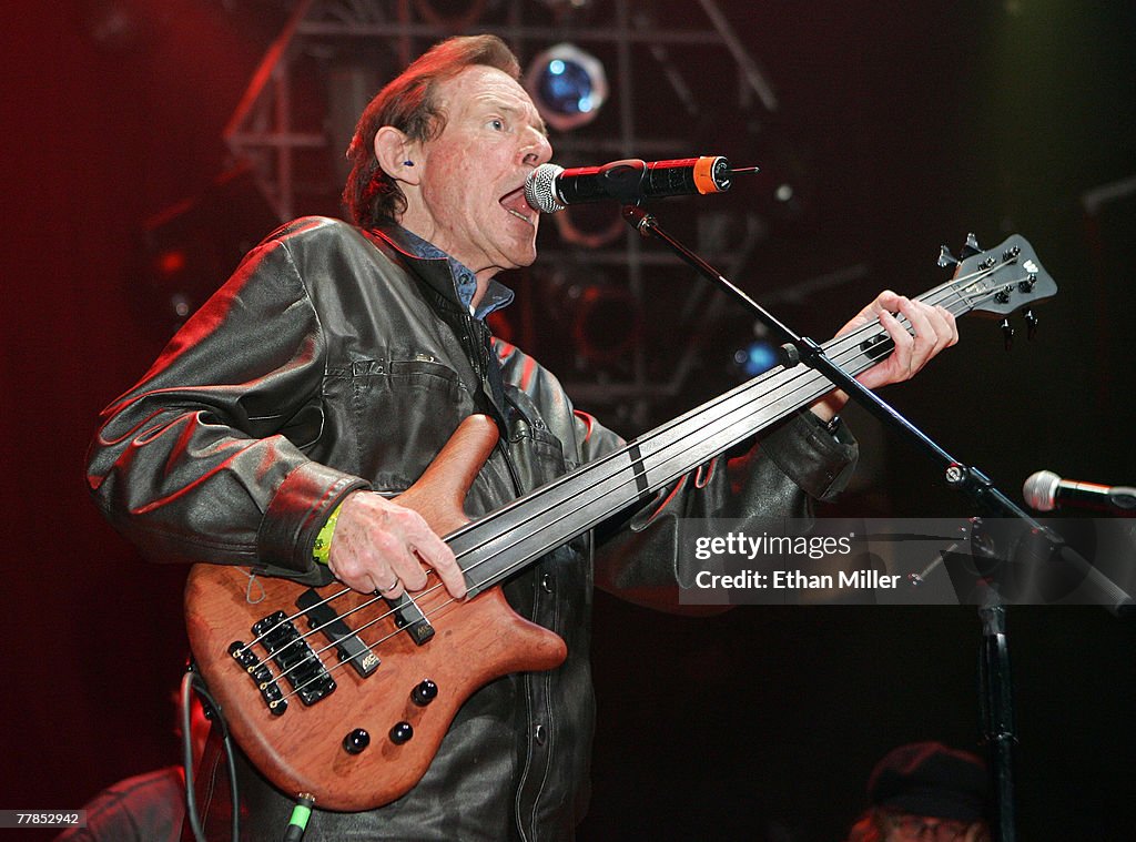 Rock 'n' Roll Fantasy Camp's 10th Anniversary Campalooza