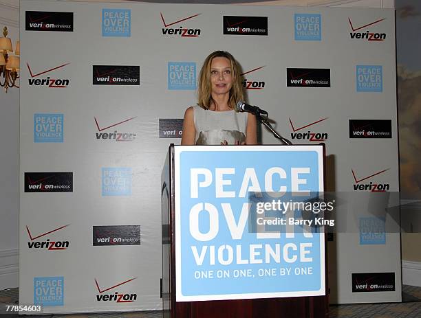 Calista Flockhart attends the Peace Over Violence 36th annual humanitarian awards dinner held at the Beverly Hills Hotel on November 9, 2007 in...