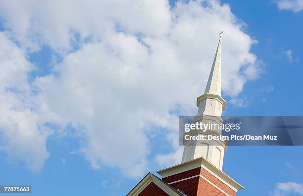 a church steeple - brentwood tennessee stock pictures, royalty-free photos & images