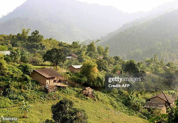 Vietnam-wealth-gap-aid-Singapore,FEATURE by Frank Zeller This photo taken 20 October, 2007 shows the rural village of Na Lia, in northern Vietnam's...