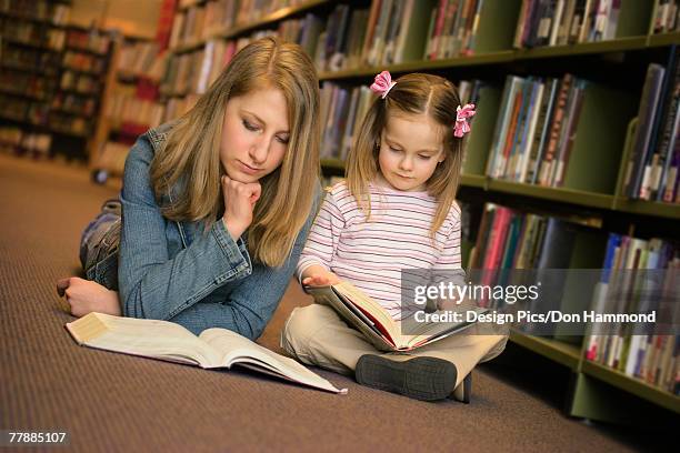 studying in a library - edmonton library stock pictures, royalty-free photos & images