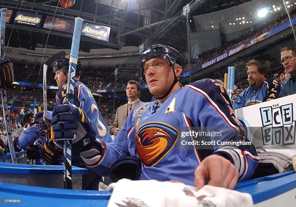 Carolina Hurricanes v Atlanta Thrashers