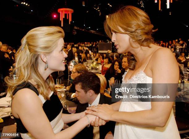 Reese Witherspoon and Mariska Hargitay 10612_dk0313.jpg