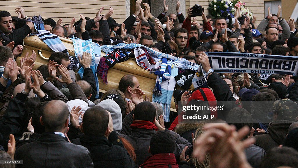 The coffin of Gabriele Sandri, leaves th