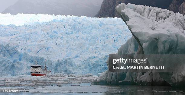 The Skorpios ship sails the lake in front of the San Rafael glaciers in the Northern Patagonian Ice Field, located in the Laguna San Rafael National...