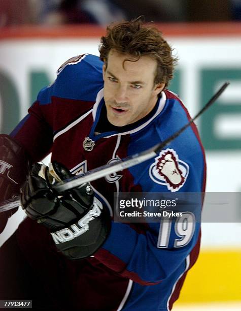 Joe Sakic of the Colorado Avalanche warms up before the hockey game against the Minnesota Wild at the Pepsi Center on November 11, 2007 in Denver,...