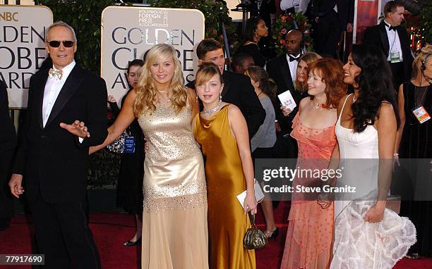 Clint Eastwood, daughter Kathryn Eastwood, daughter Francesca Fisher-Eastwood, Frances Fisher and wife Dina Eastwood