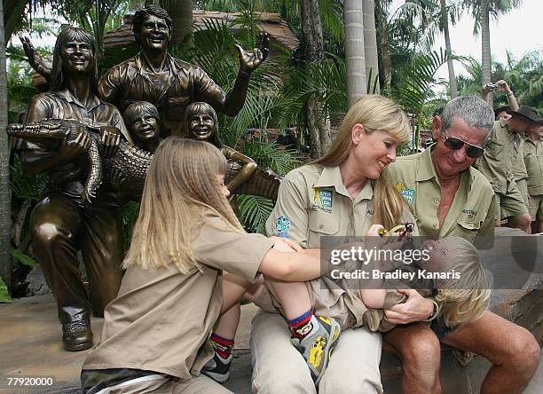 Bindi, Terri, Robert and Bob Irwin enjoy the moment in front of a statue of the family that was unveiled today during "Steve Irwin Memorial Day" at...