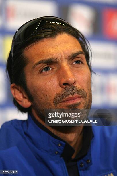 Italian goalkeeper Gianluigi Buffon gives a press conference at Coverciano training center, in Florence 15 November 2007. The Italian national team...